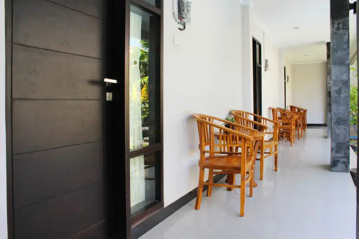 Чангу: Airy Denpasar Barat Nakula Timur 6 Kuta Bali