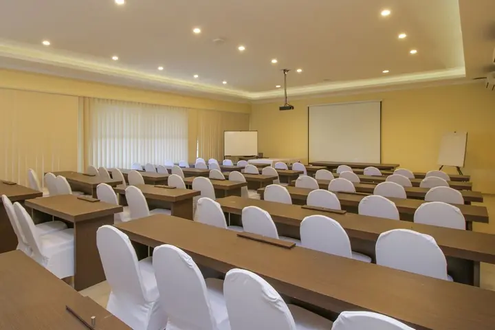 Мартапура: Airy Ahmad Yani KM 33.5 Banjarbaru