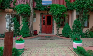 Николаевка: Курортный отель Авангард