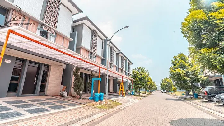Legok: Ruang Nyaman at Regentown near ICE BSD