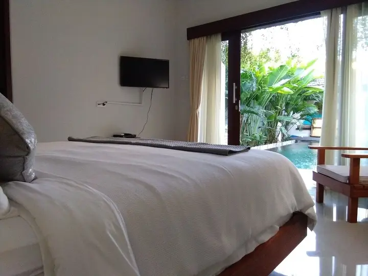 Кута: 5 Bedrooms Legian and Seminyak Private Pool Villa