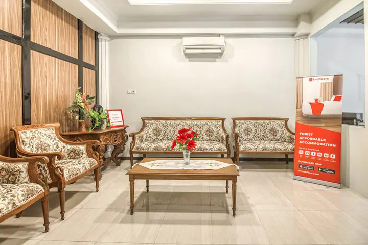 Семаранг: RedDoorz Plus near Akademi Kepolisian Semarang 3