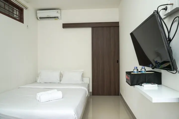 Тангеранг: Spacious Studio 2nd Floor at Meruya 8 Puri Kembangan