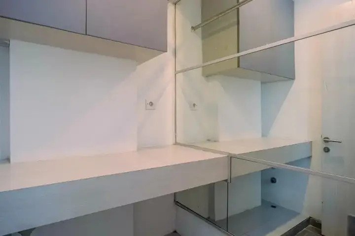 Modern Furnished @ 1BR Margonda Residence 1 Apartment — фото 5