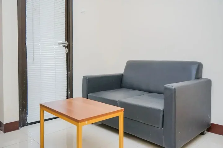 Тангеранг: Comfortable and Simple 2BR Apartment at 19 Avenue