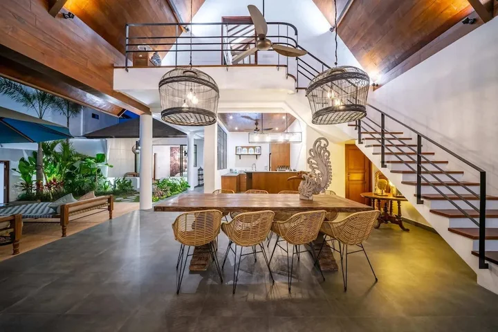 Переренан: Splendid Private Villa, 4 BR, Canggu With Staff