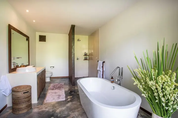 Убуд: Luxury Jungle Villa, 3 BR, Ubud With Staff