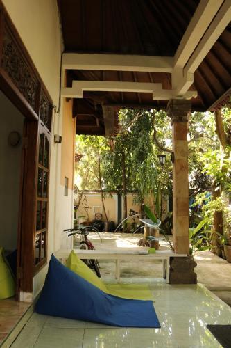 Чангу: Beachbums Berawa Hostel