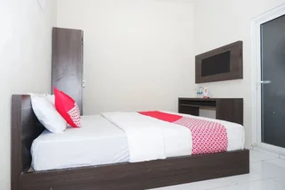 Семаранг: Candi Residence By OYO Rooms