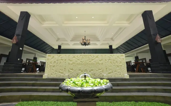 Батуретно: The Edwin Syariah By OYO Rooms