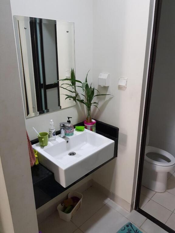 Legok: Aloha Guest House - 1 Male Only