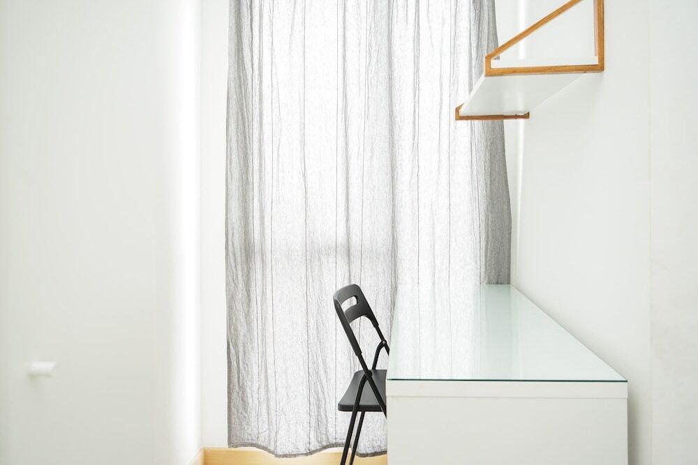 Legok: Wonderful Studio Apartment With City View At M-Town Residence