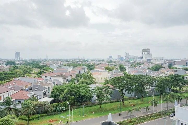 Legok: Wonderful Studio Apartment With City View At M-Town Residence
