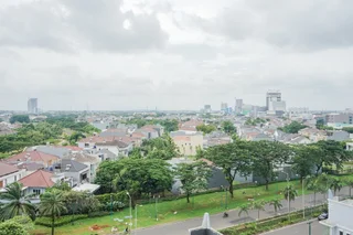 Legok: Wonderful Studio Apartment With City View At M-Town Residence
