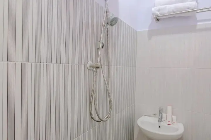 Медан: Oyo 1176 J3 Residence Syariah