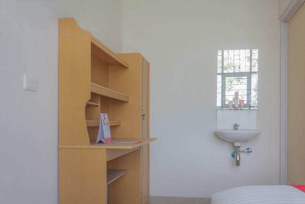 Джакарта: Oyo 390 77 Guesthouse