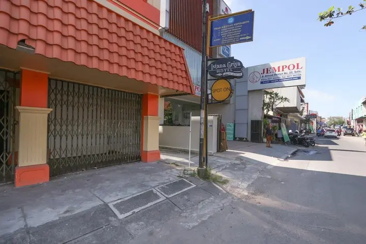 Суракарта: Spot ON 90272 Istana Griya 1 Hotel