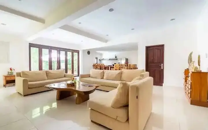 Aisha III , 5 Bedroom Villa Seminyak — фото 1