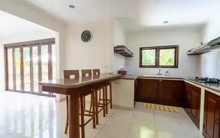 Кута: Aisha III , 5 Bedroom Villa Seminyak