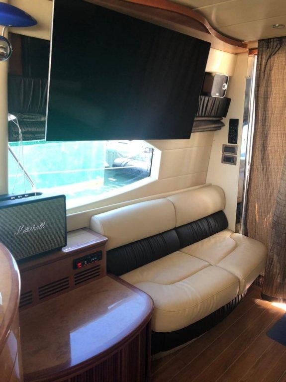 Отель Яхта Azimut — фото 6