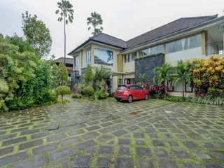 Сукасада: OYO 3835 Spice Paradise Hotel And Restaurant