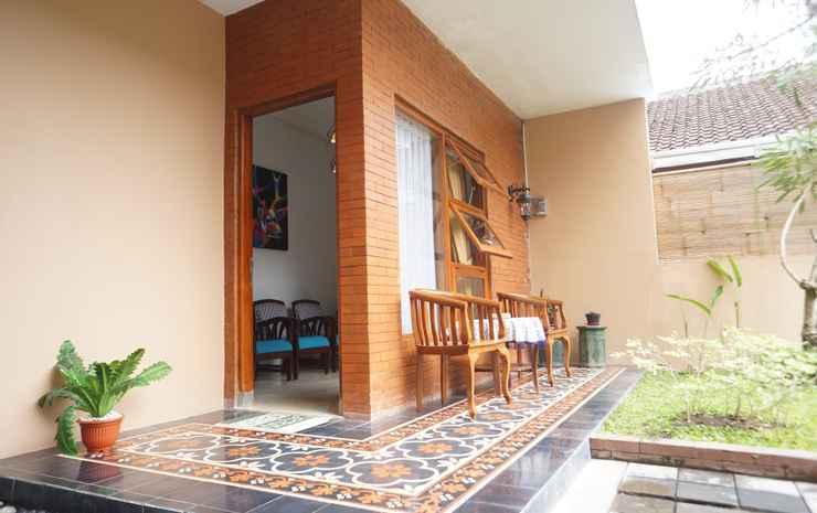 Батуретно: Family 5pax Homestay at Omah Cening