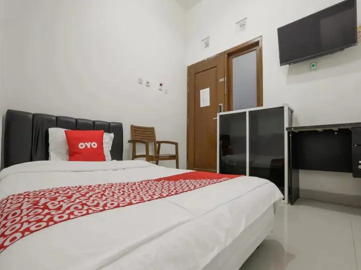 Суракарта: Super OYO 3838 Tamansari Guest House