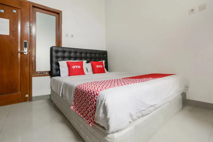 Суракарта: Super OYO 3838 Tamansari Guest House
