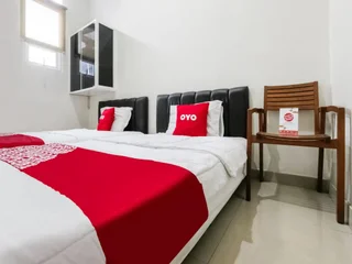 Суракарта: Super OYO 3838 Tamansari Guest House