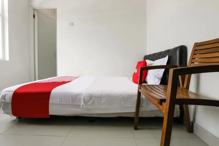 Суракарта: Super OYO 3838 Tamansari Guest House