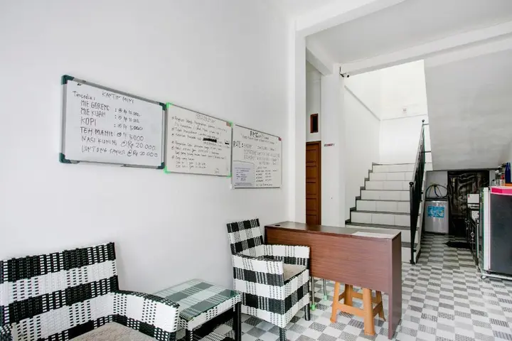 Банджанбару: OYO 3748 Rn Syariah Guest House