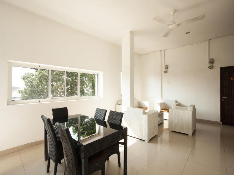 Медан: OYO Life 2243 Mariska Residence Syariah