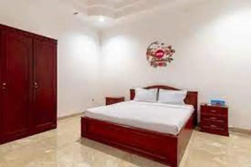 Медан: Oyo Life 2843 Raz House Syariah