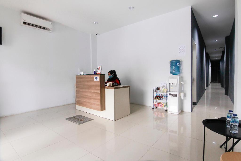 Медан: OYO 3492 Mandala Residence