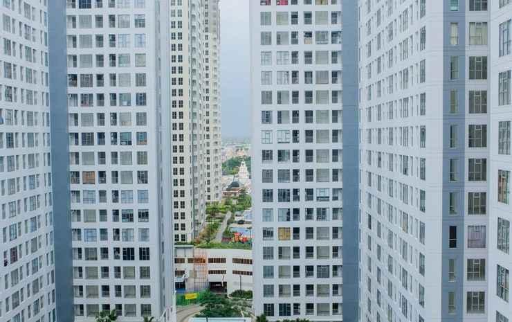 Legok: Super Good Deal 3BR Apartment M-Town by Travelio