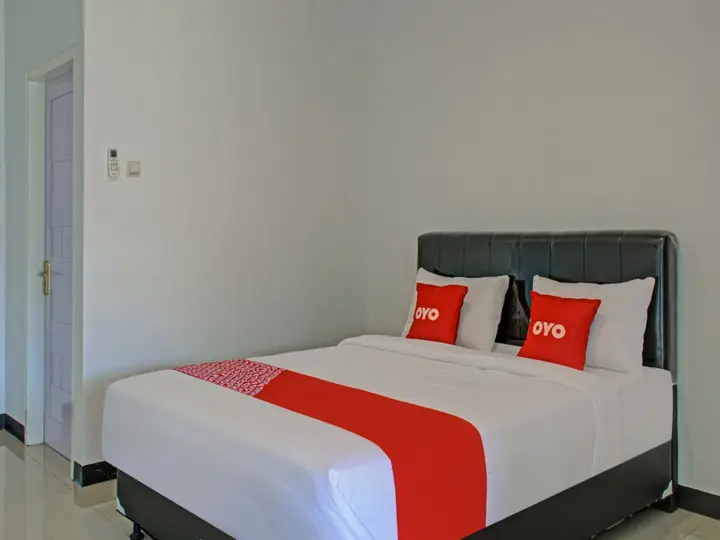 Чилачап: OYO 3841 Wisma 25