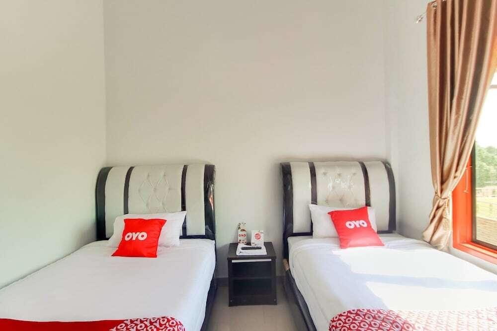 Медан: OYO 3844 Shinta Guesthouse