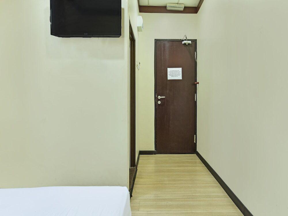 Петумбак: OYO 3493 Nami House