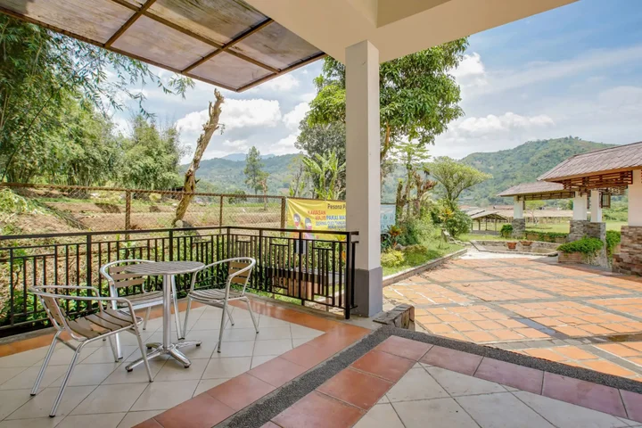 Чипанас: OYO 3896 Villa Pesona Wisata Puncak