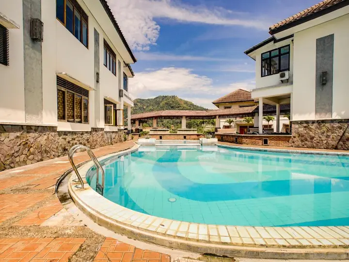 Чипанас: OYO 3896 Villa Pesona Wisata Puncak