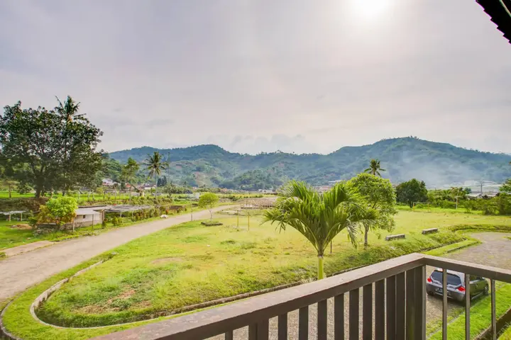 Чипанас: OYO 3896 Villa Pesona Wisata Puncak