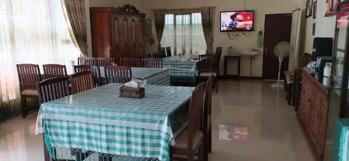 Банджанбару: OYO 3954 Pondok Seruni Homestay Syariah