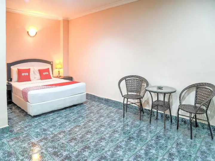 Батам: OYO 90005 Sydney Hotel