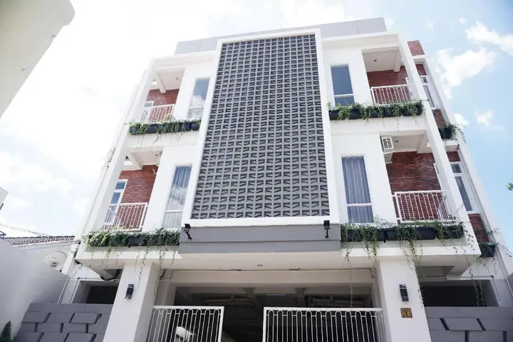 OYO 90023 Damar Kusumo Guest House — фото 1