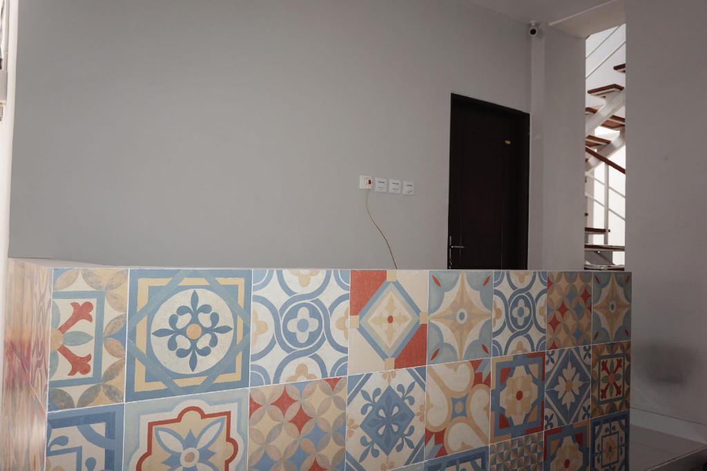 Депок: OYO 90023 Damar Kusumo Guest House