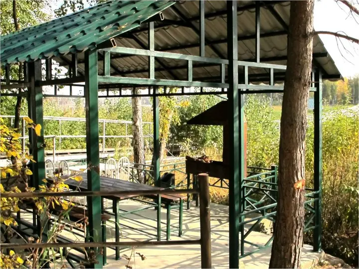 carousel image 3