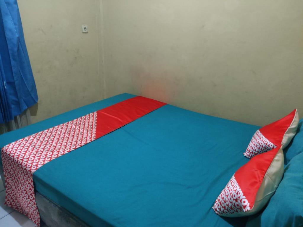 Баликпапан: OYO 90041 Hotel Sinar Lumayan Syariah