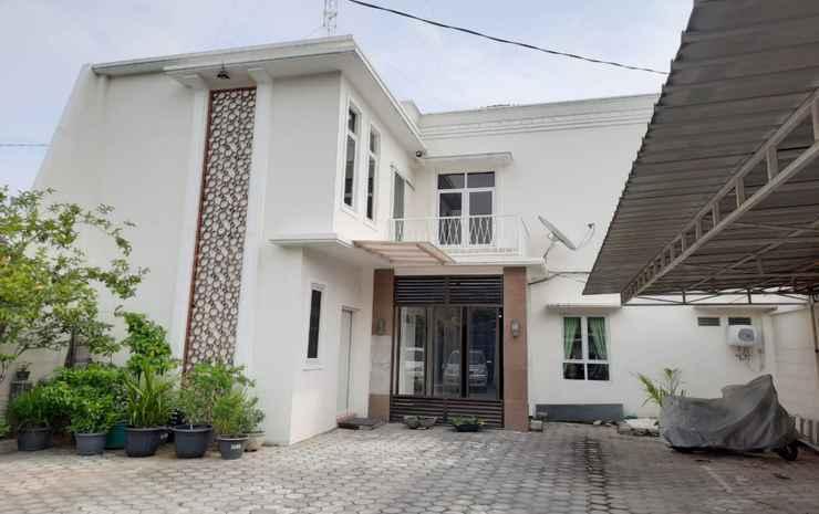 Суракарта: OYO 90101 Griya Palem