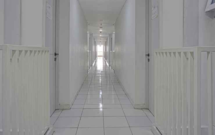 Тангеранг: OYO 90120 Bolang Room
