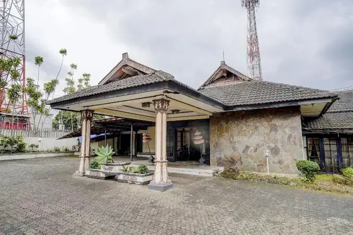 Чипанас: OYO 90127 Hotel Mataram Cianjur